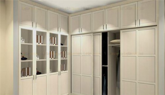 122衣柜羅馬柱安裝方法步驟圖，分成哪幾步進行