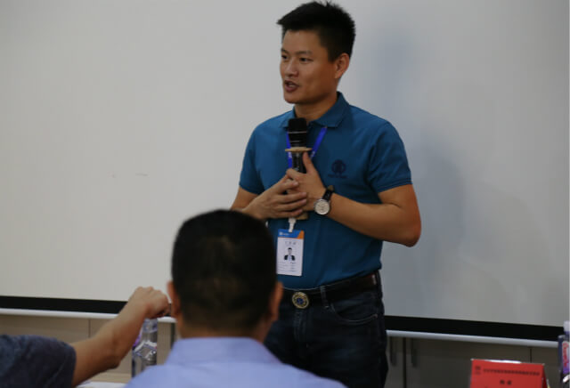 左右手-創(chuàng)業(yè)、合伙、共贏的家裝平臺！