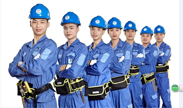 為了造就一個(gè)傳奇，左右手安裝師傅既然這樣做