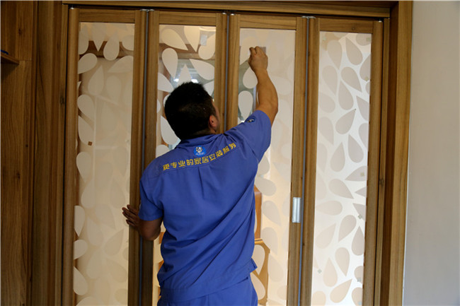 定制家具安裝過程中，木質(zhì)平開門安裝一定要注意這些環(huán)節(jié)！