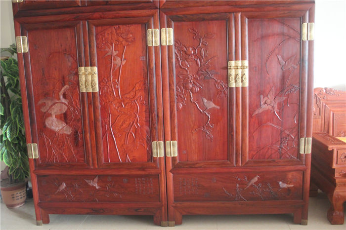 紅木衣柜的保養(yǎng)大有講究，切記以下十二點！