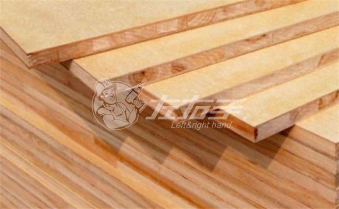 大芯板和多層實(shí)木板哪個好