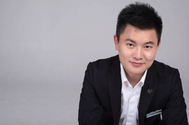 左右手創(chuàng)始人盧建華：順勢(shì)而為，時(shí)勢(shì)才能造英雄！